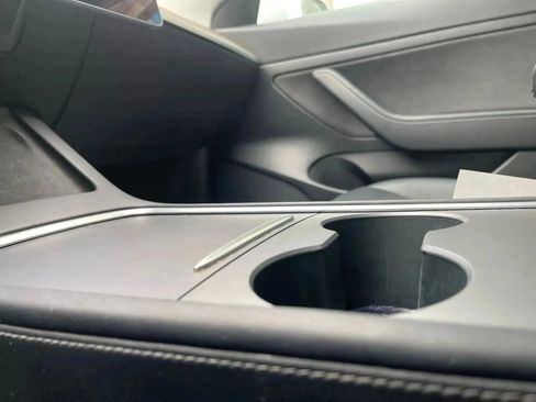Used 2023 Tesla Model 3 Standard Range RWD image 34
