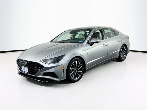 Used 2020 Hyundai Sonata Limited w/ Cargo Package FWD image 1