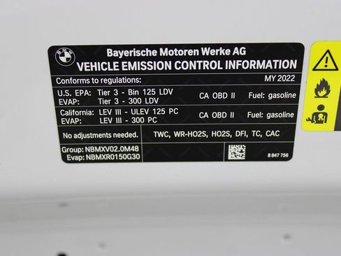 Used 2022 BMW 230i Coupe w/ Convenience Package image 27