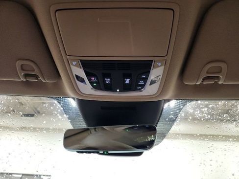Used 2025 Acura MDX SH-AWD w/ Technology Package image 18