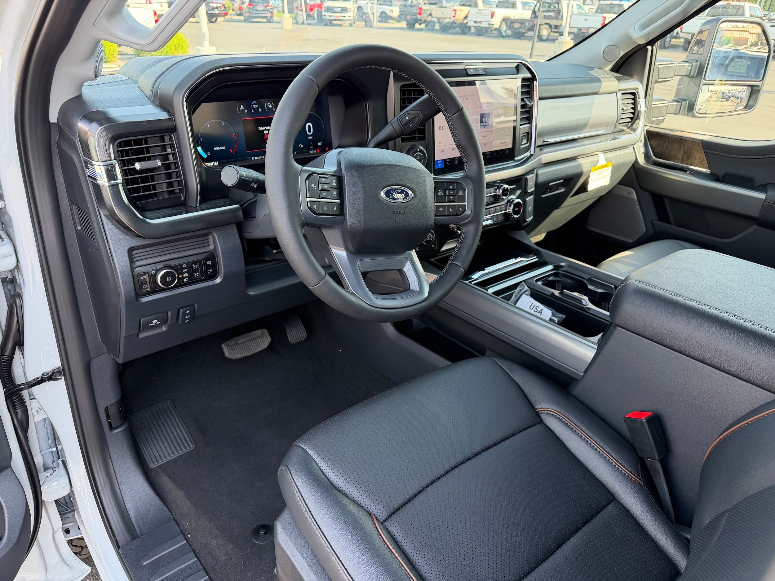 New 2026 Ford F350 Lariat w/ Tremor Off-Road Package AWD/4WD image 10