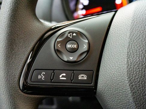 New 2026 Mitsubishi Eclipse Cross LE image 10