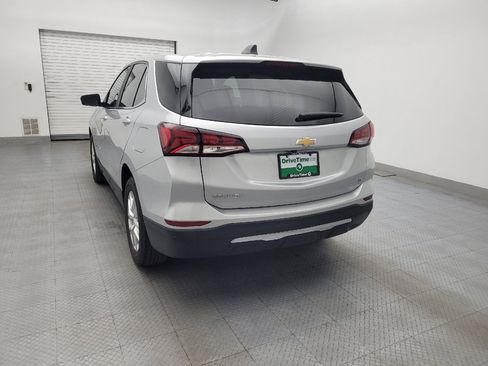 Used 2022 Chevrolet Equinox LT w/ Driver Convenience Package FWD image 6