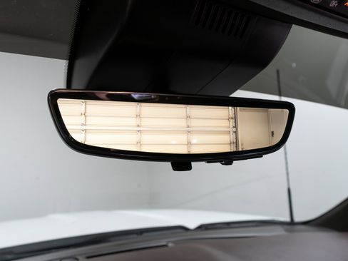 Used 2024 GMC Sierra 2500 Denali w/ Technology Package image 21