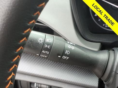 Certified 2024 Subaru Crosstrek 2.5i Limited w/ Crosstrek Mirror Package image 19