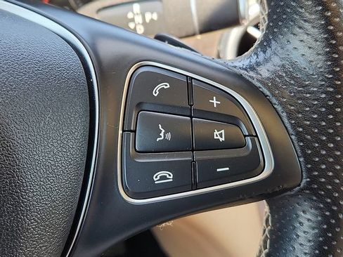 Used 2019 Mercedes-Benz GLA 250 image 17