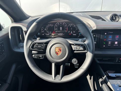 New 2026 Porsche Cayenne GTS AWD/4WD image 22