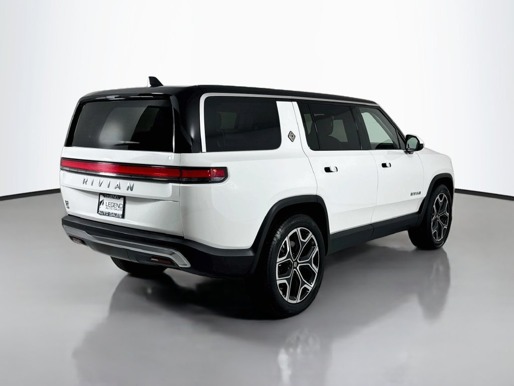 Used 2025 Rivian R1S Adventure Dual AWD/4WD image 6