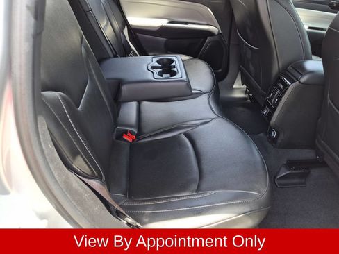 Used 2025 Jeep Compass Limited AWD/4WD image 30