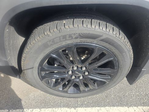 Used 2023 GMC Acadia SLT w/ Elevation Edition AWD/4WD image 2