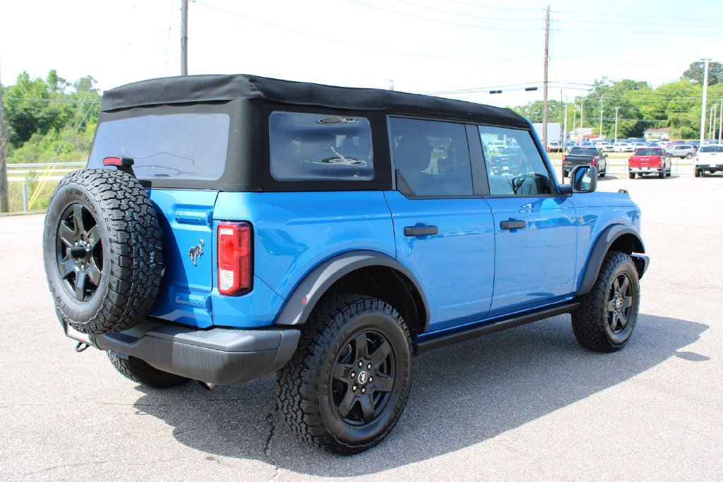 Used 2024 Ford Bronco Black Diamond AWD/4WD image 6
