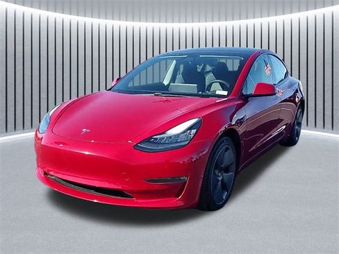 Used 2021 Tesla Model 3 Long Range image 8