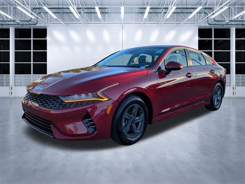 Used 2022 Kia K5 LXS image 7