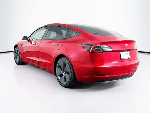 Used 2023 Tesla Model 3 Standard Range RWD image 5
