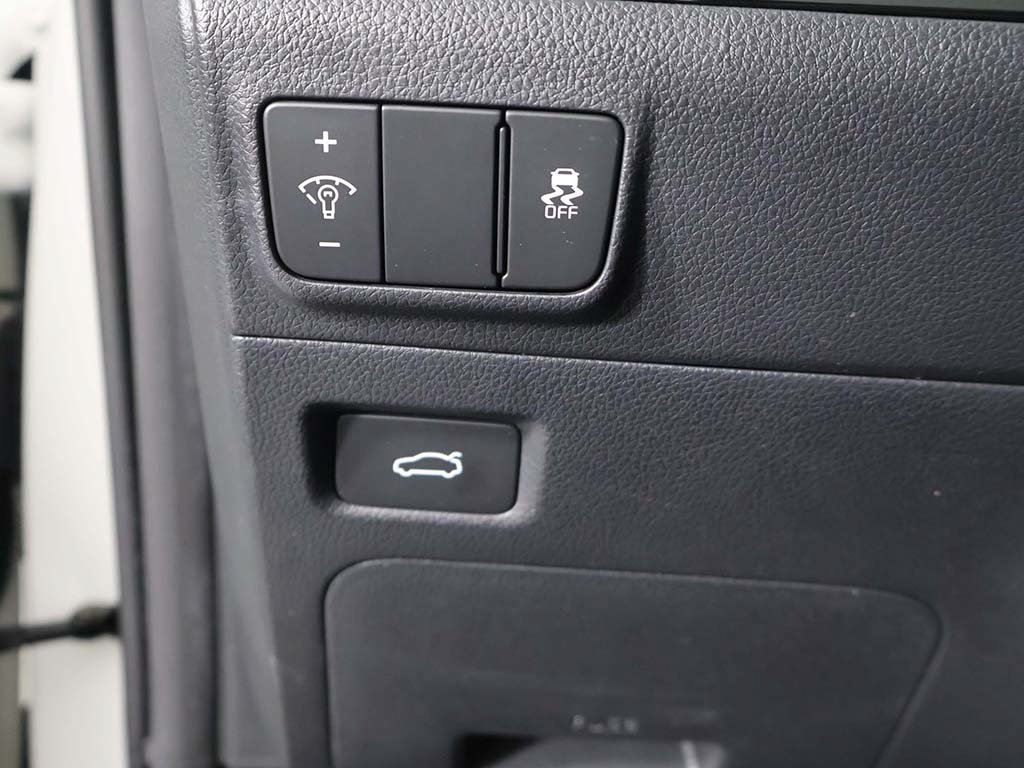 Used 2025 Kia K5 GT-Line w/ GT-Line Premium Package FWD image 36