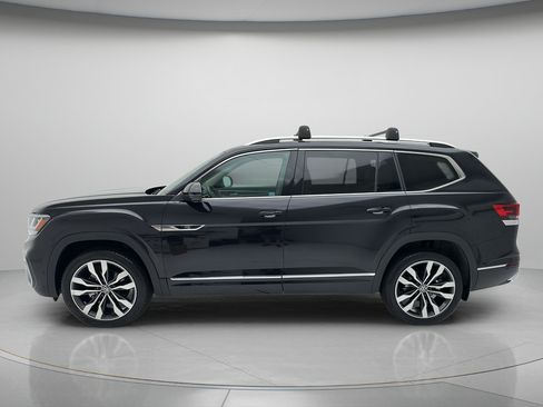 Used 2023 Volkswagen Atlas SEL Premium AWD/4WD image 6