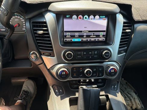 Used 2016 Chevrolet Tahoe LT RWD image 12