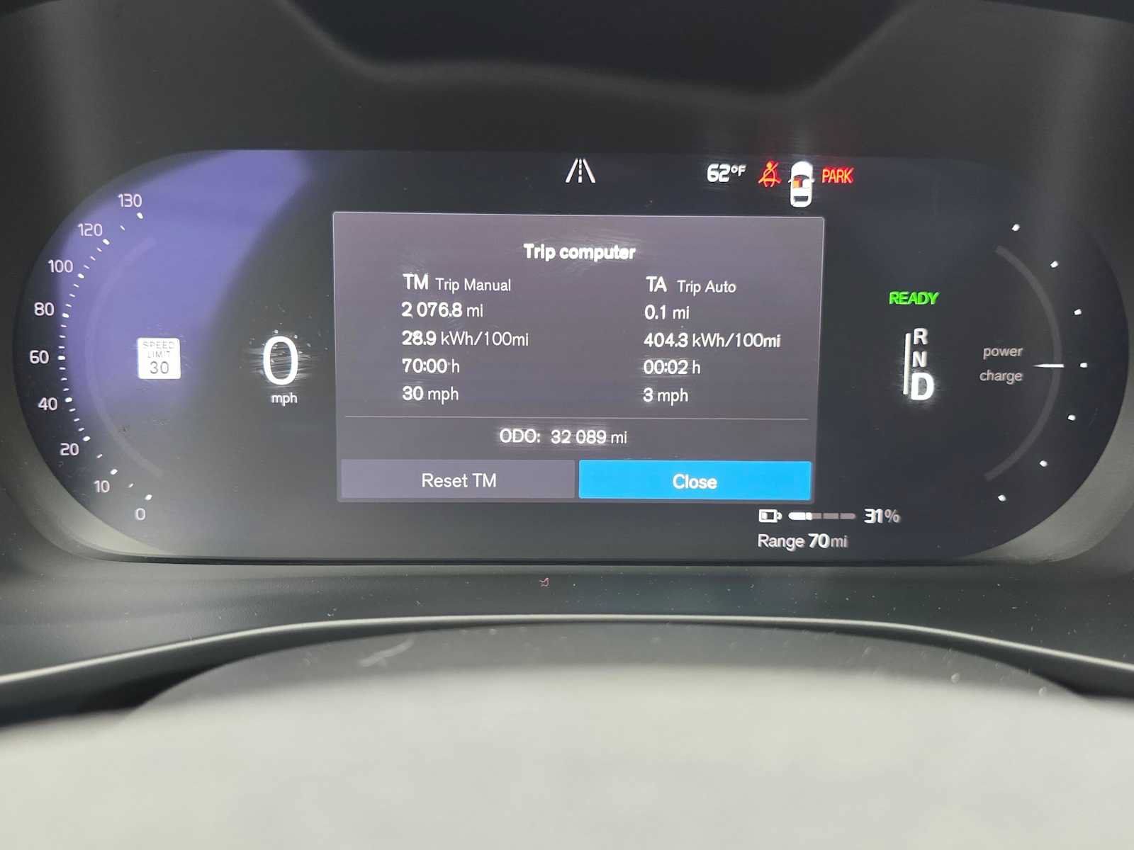 Used 2024 Volvo XC40 Recharge Plus w/ Protection Package Premier AWD/4WD image 26