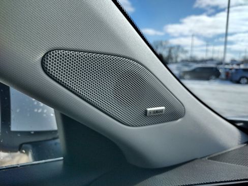 New 2026 Mitsubishi Outlander ES image 19