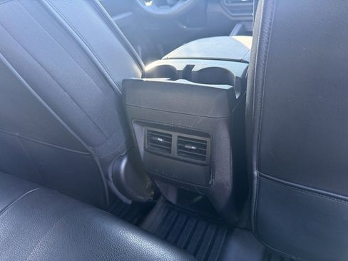 Used 2024 Chevrolet Colorado Trail Boss w/ Technology Package image 36