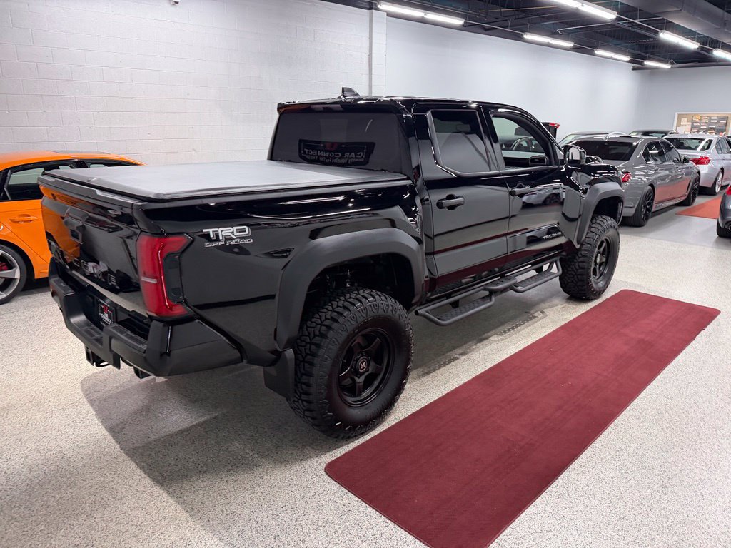 Used 2025 Toyota Tacoma TRD Off-Road AWD/4WD image 14