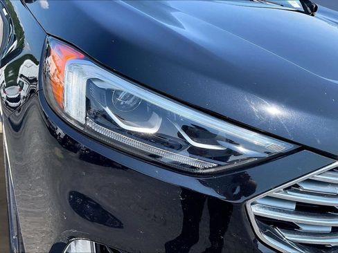 Used 2022 Ford Edge Titanium w/ Equipment Group 301A AWD/4WD image 33