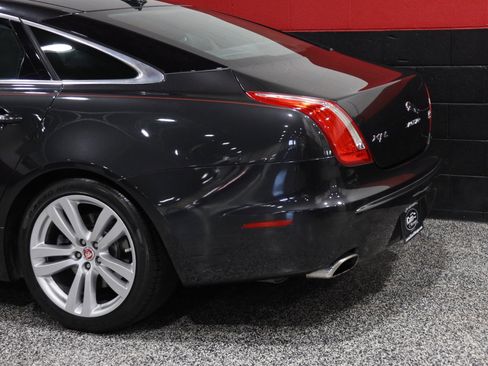 Used 2014 Jaguar XJ L Portfolio image 25