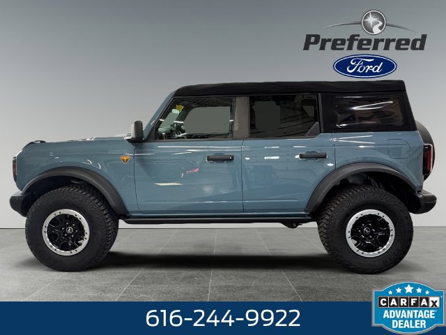 Used 2023 Ford Bronco Badlands w/ Sasquatch Package AWD/4WD image 9