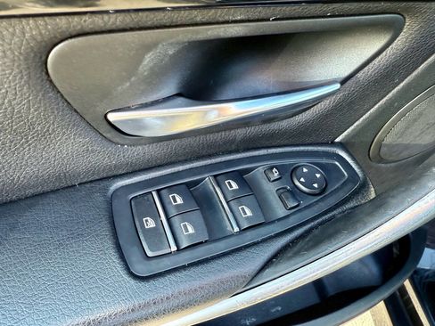 Used 2017 BMW 330i xDrive Sedan image 28