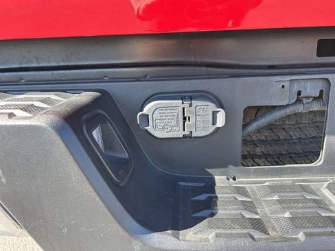 Used 2023 Toyota Tacoma SR5 image 7