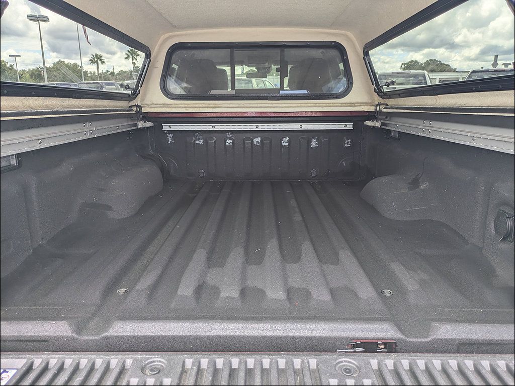 Used 2024 Nissan Frontier SV w/ Technology Package RWD image 15