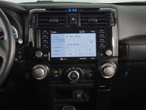 Used 2024 Toyota 4Runner TRD Off-Road image 22