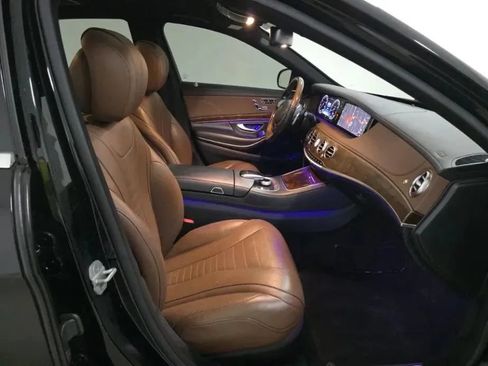 Used 2015 Mercedes-Benz S 550 4MATIC Sedan w/ Sport Package image 8