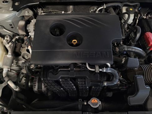 Used 2019 Nissan Altima 2.5 SR w/ SR Premium Package FWD image 30