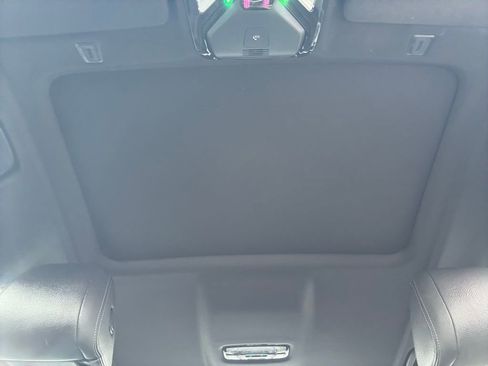 Used 2019 BMW 530i xDrive w/ M Sport Package image 41