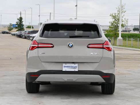 Certified 2025 BMW X3 xDrive30 w/ Premium Package AWD/4WD image 8