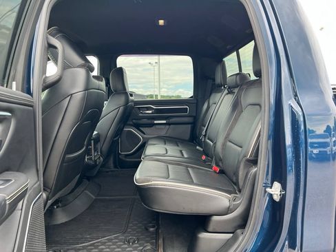 Used 2023 RAM 1500 Laramie AWD/4WD image 18