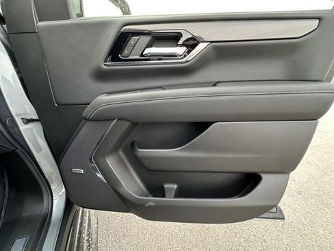 New 2026 GMC Yukon Elevation w/ Elevation Premium Package image 32