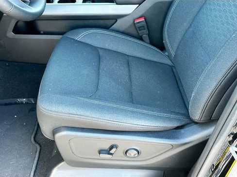 Used 2025 RAM 1500 Big Horn image 20