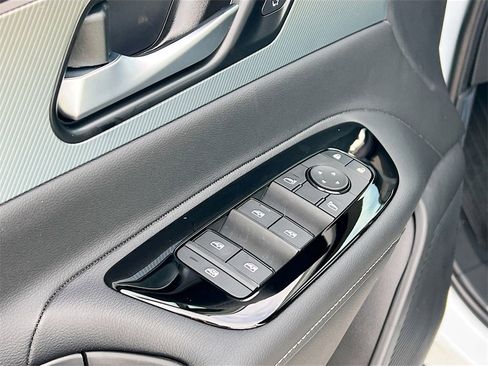 New 2026 Nissan Murano SL image 18