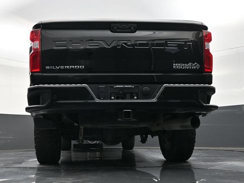 Used 2024 Chevrolet Silverado 2500 High Country w/ High Country Premium Package AWD/4WD image 20