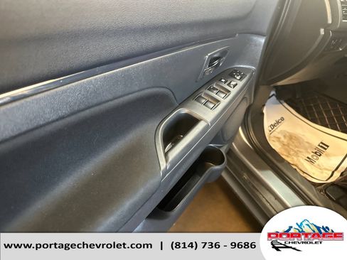 Used 2024 Mitsubishi Outlander Sport ES AWD/4WD image 13