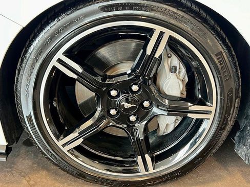 Used 2019 Ford Mustang GT Premium w/ Equipment Group 401A RWD image 16