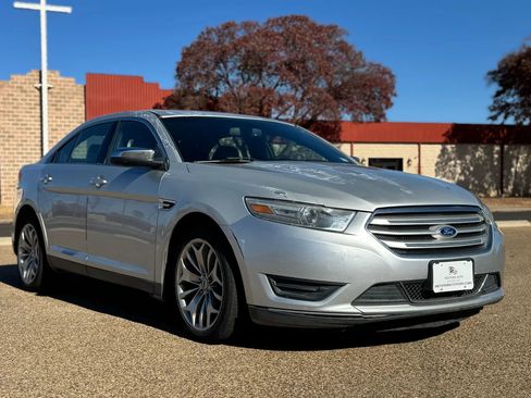 Used 2014 Ford Taurus Limited image 3