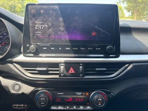 Certified 2023 Kia Forte GT w/ GT2 Package FWD image 9