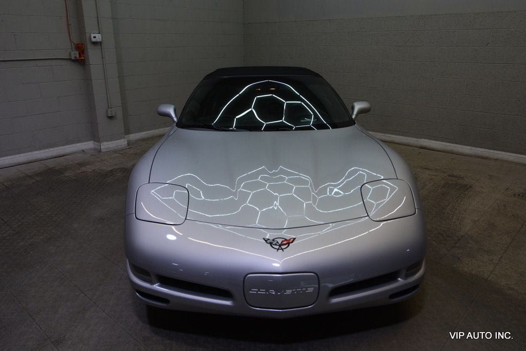 Used 2000 Chevrolet Corvette Convertible w/ Memory Pkg RWD image 4