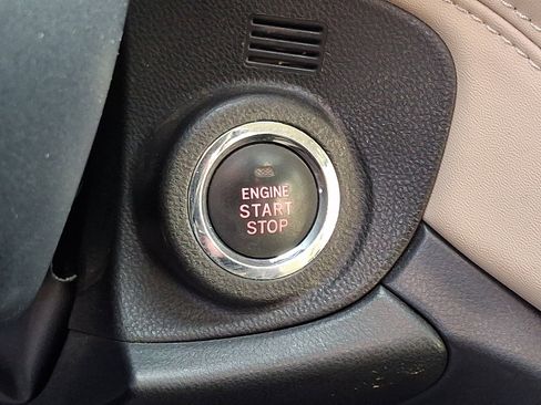 Used 2022 Subaru Outback Limited w/ Popular Package #2 image 25