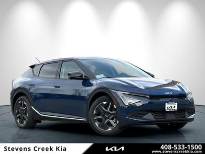 New 2025 Kia EV6 Light w/ Light LR Technology Package