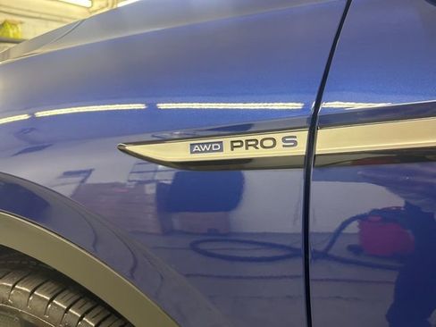 Certified 2022 Volkswagen ID.4 Pro S image 5