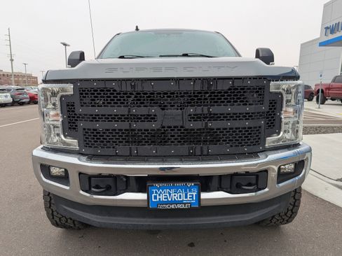 Used 2019 Ford F250 Lariat w/ Lariat Value Package image 5